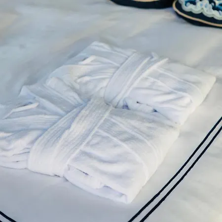 Konukevi Li Li Et Rose - Avec Jacuzzi Privatif