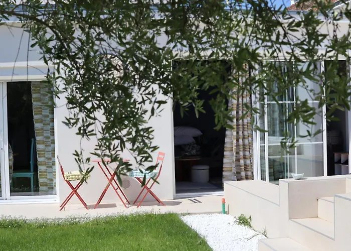 Penzion Li Li Et Rose - Avec Jacuzzi Privatif Nantes